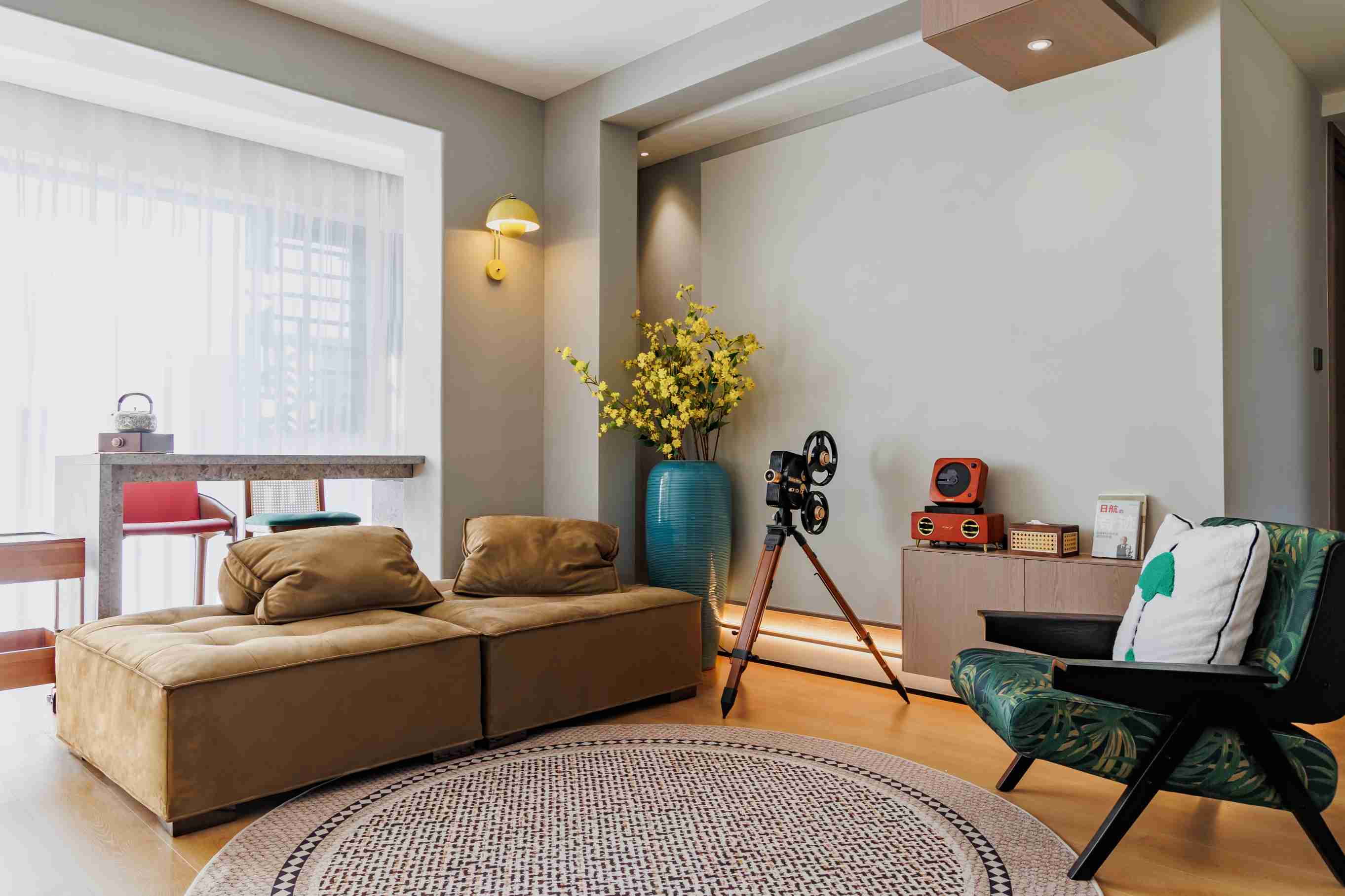 落地(dì)照(zhào)片