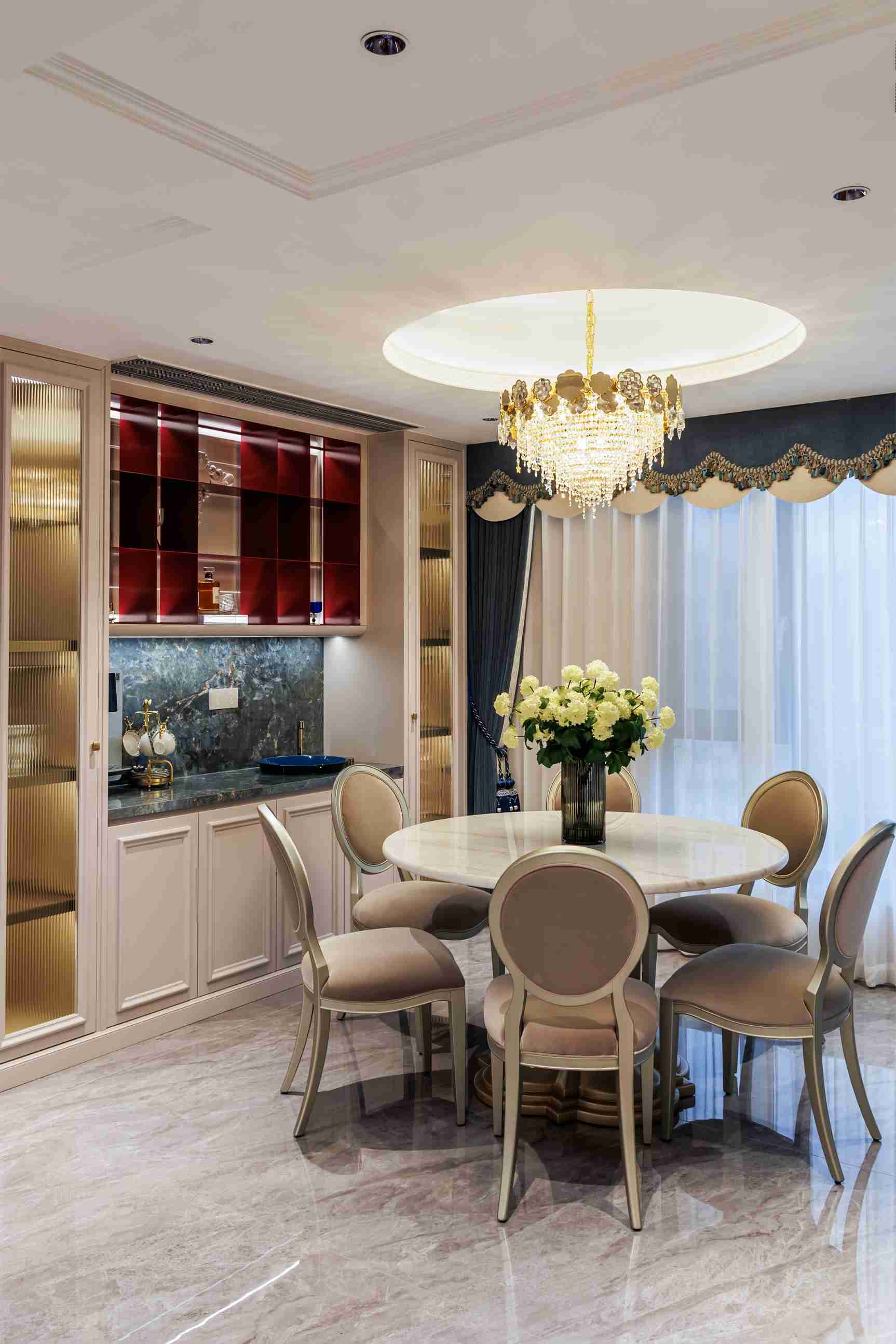 翰林(lín)國(guó)際