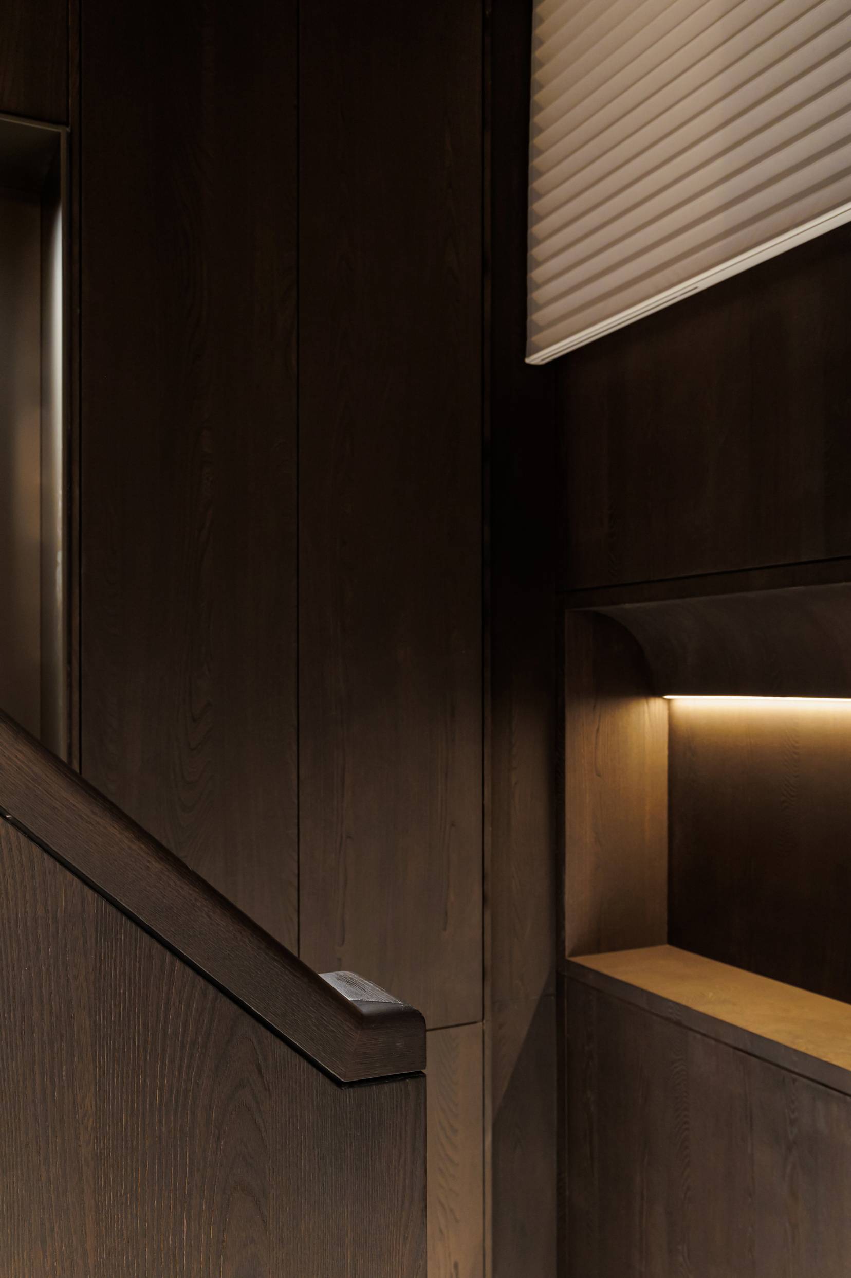 落地(dì)照(zhào)片